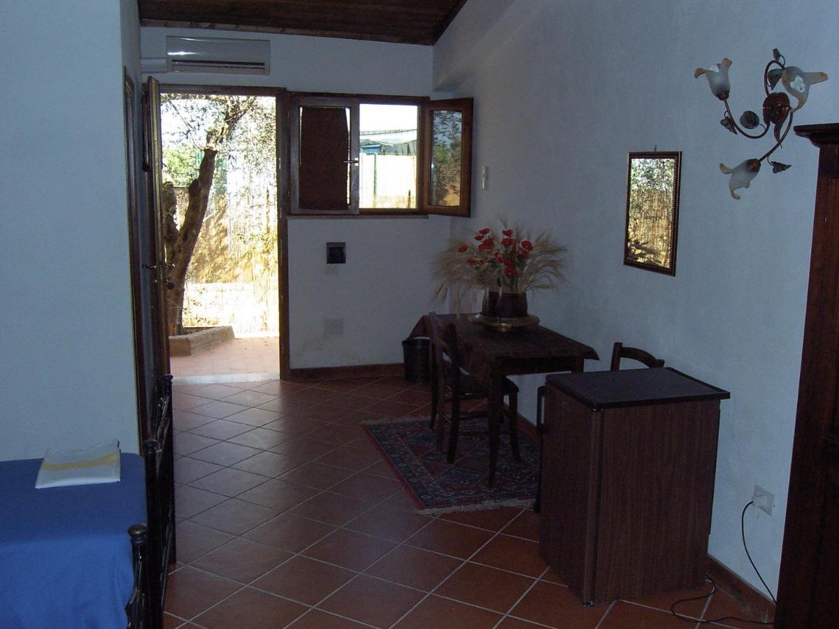Agriturismo Il Borghetto Villa Foce del Sele Camera foto